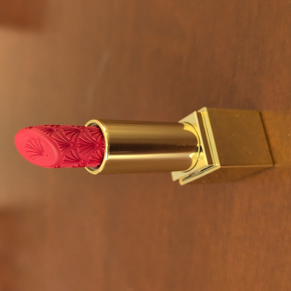 New Estee Lauder Limited Edition Full Size Lipstick Red Velvet